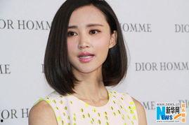 娱乐爆料图片大全大图,图片大全大图揭秘明星幕后生活瞬间  第3张